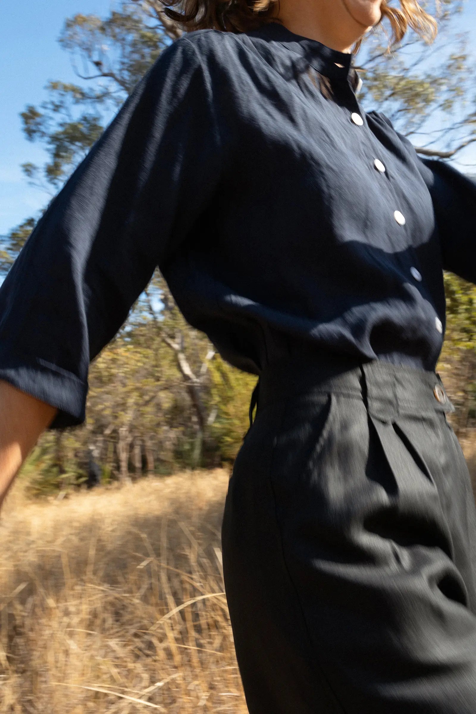 Relaxed Tailored Trouser | Black Linen