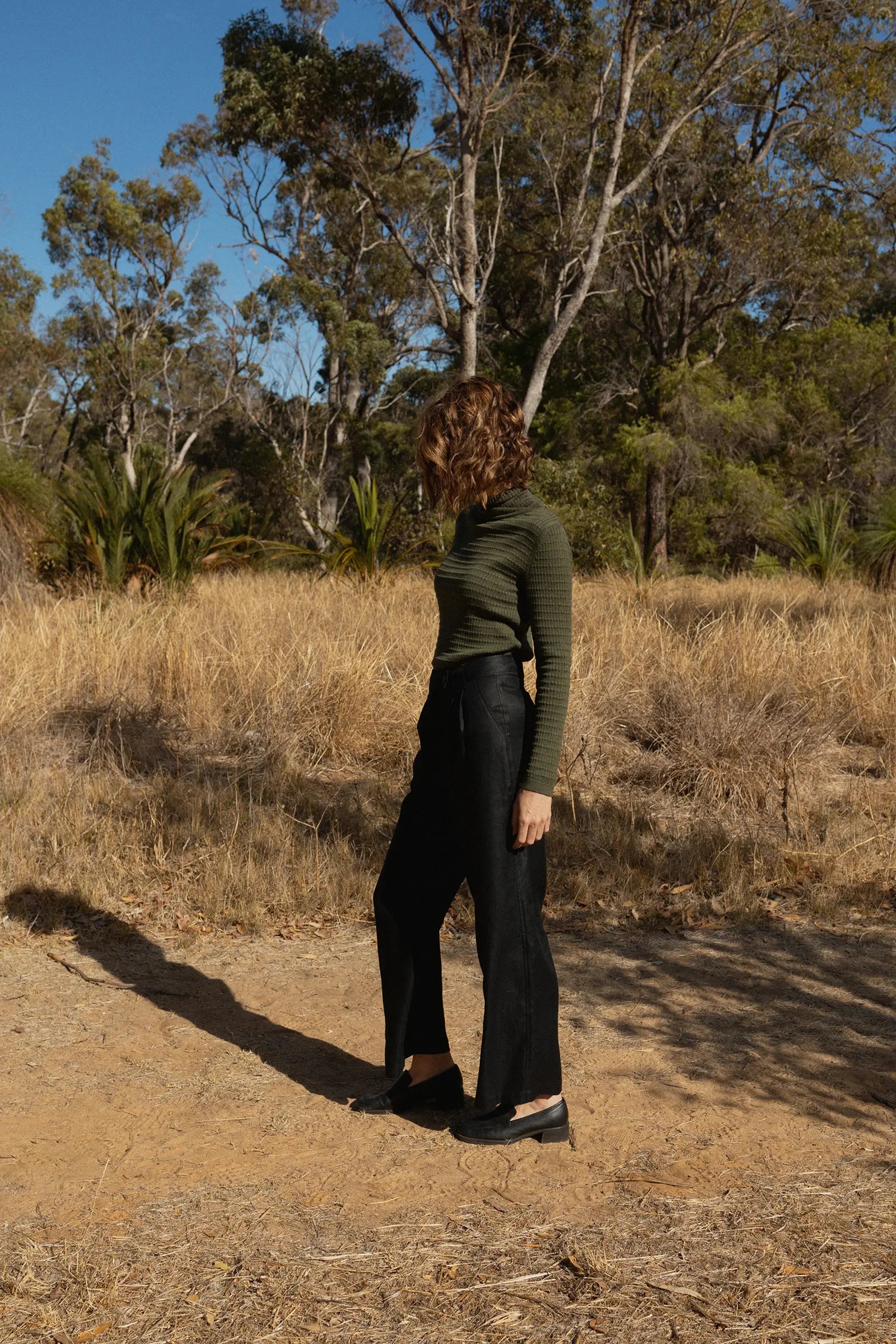 Relaxed Tailored Trouser | Black Linen