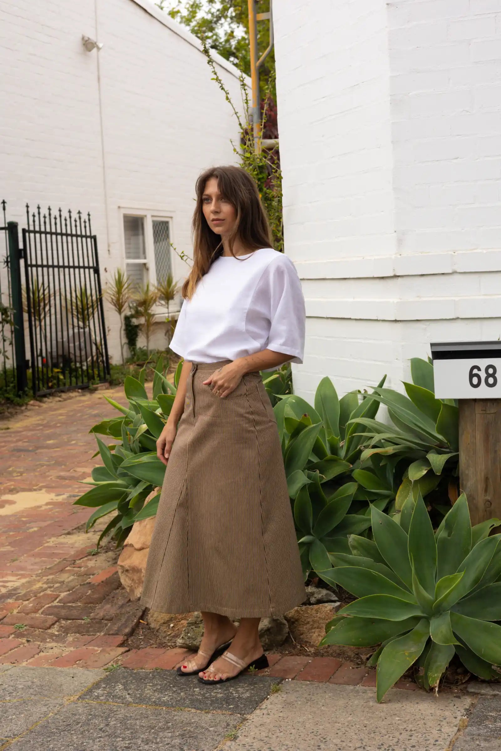 Square Top | White