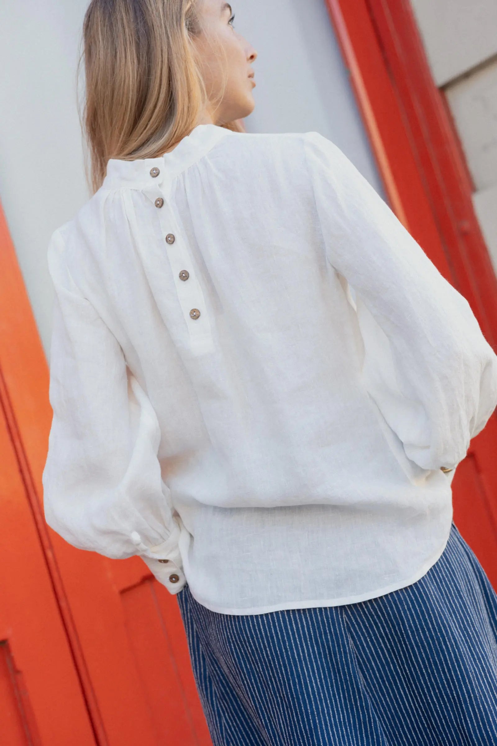 Hi Neck Top With Sleeves | Chalk