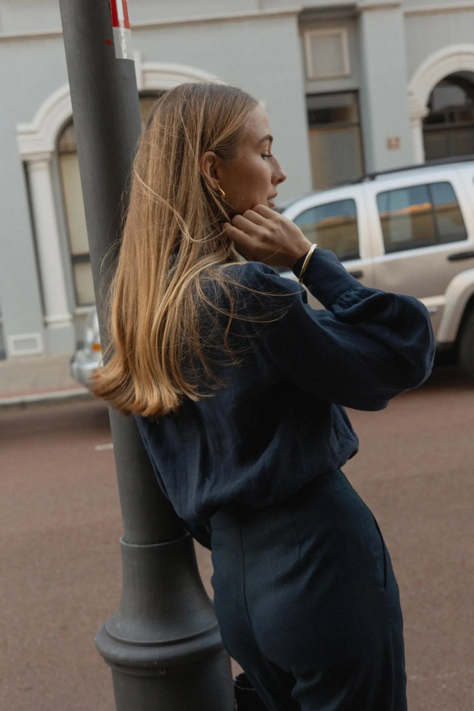 Hi Neck Top With Sleeves | Navy