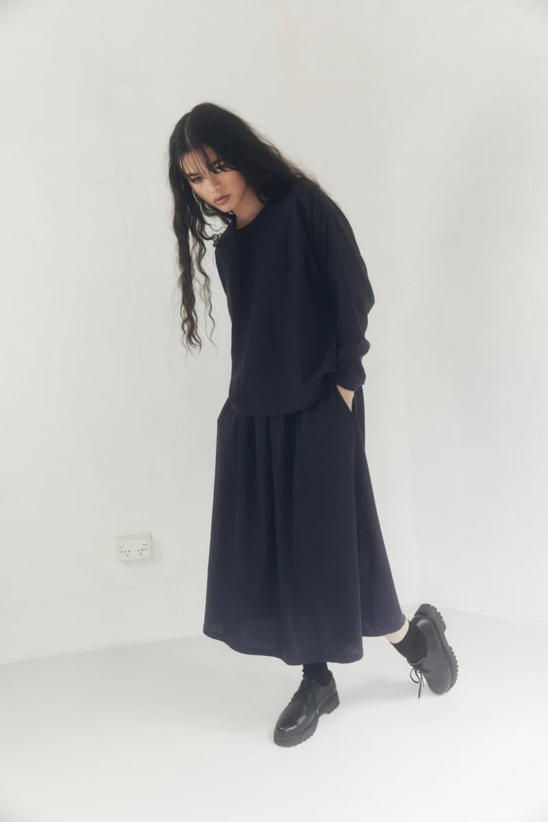 Elastic Waist pull on midi skirt