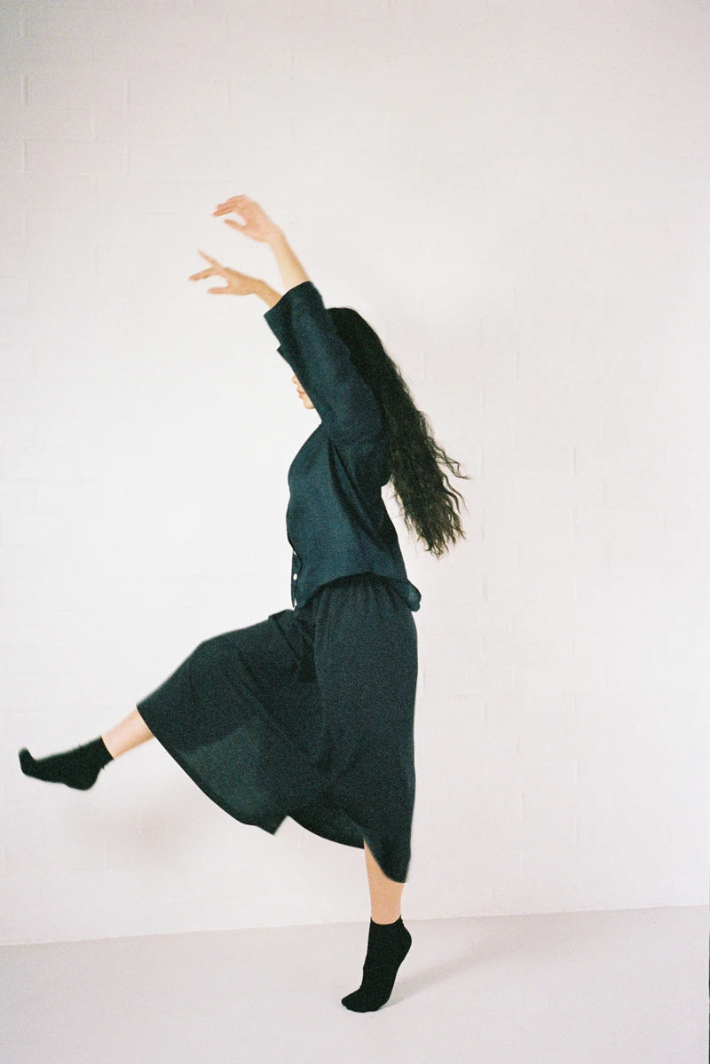 Elastic Waist pull on midi skirt