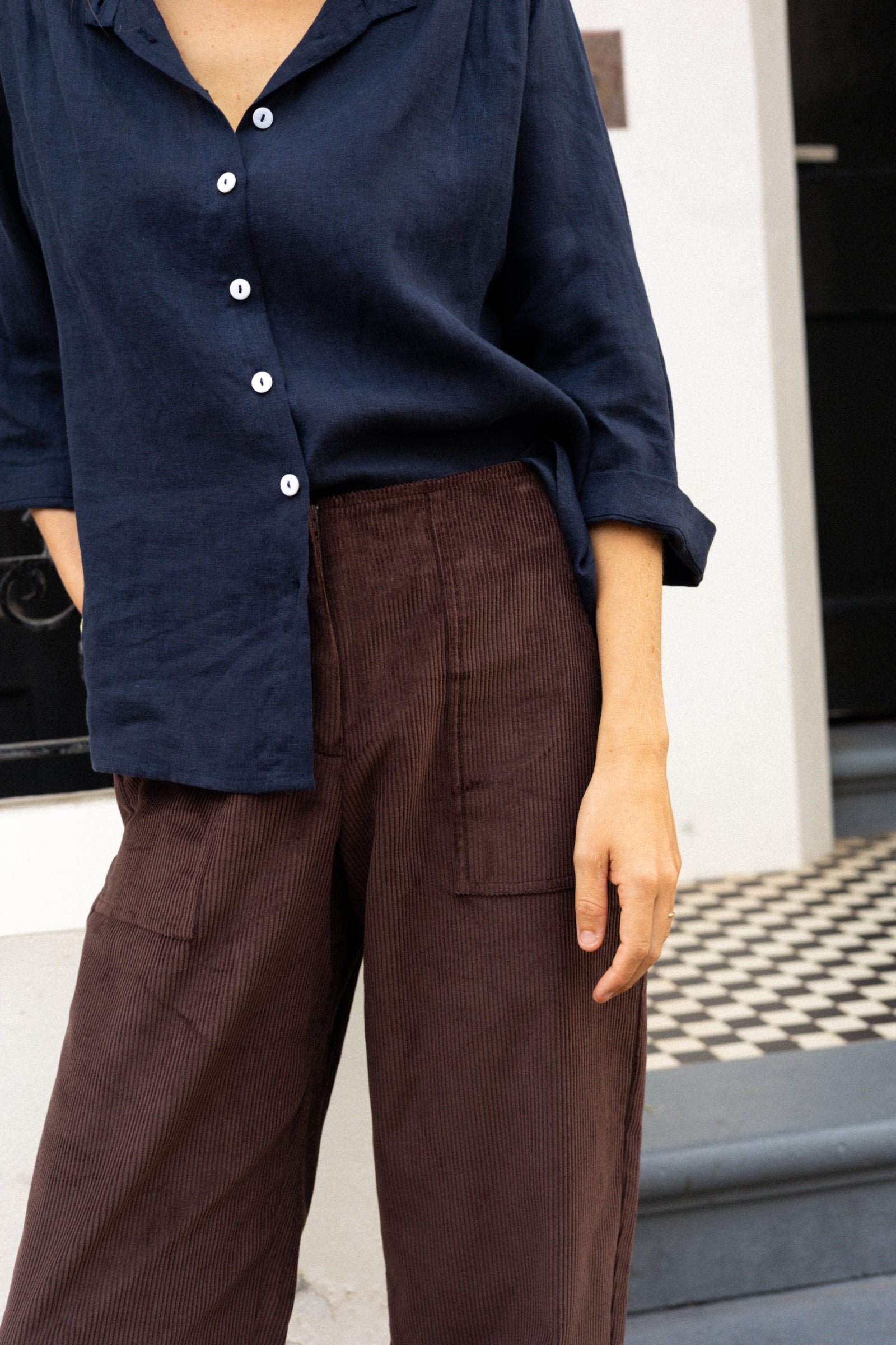 Corduroy Barrel Leg Pant | Chocolate